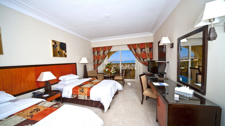 AMC Royal Hotel and Spa